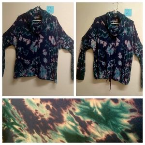 NEW Vibrant tie dye lightweight top, L, PL Movement